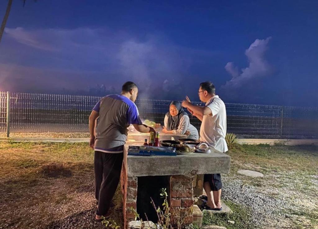 Sekepeng Penarek Kampung Penarik Exterior foto