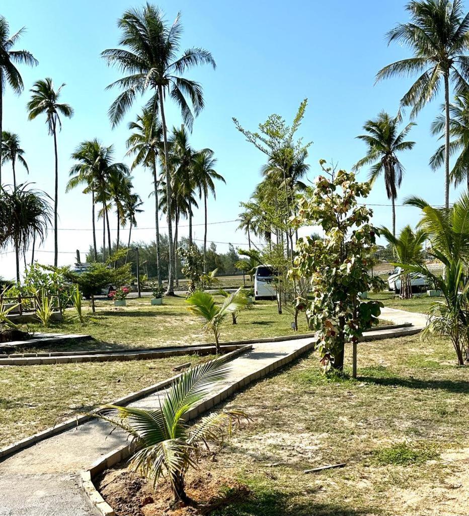 Sekepeng Penarek Kampung Penarik Exterior foto