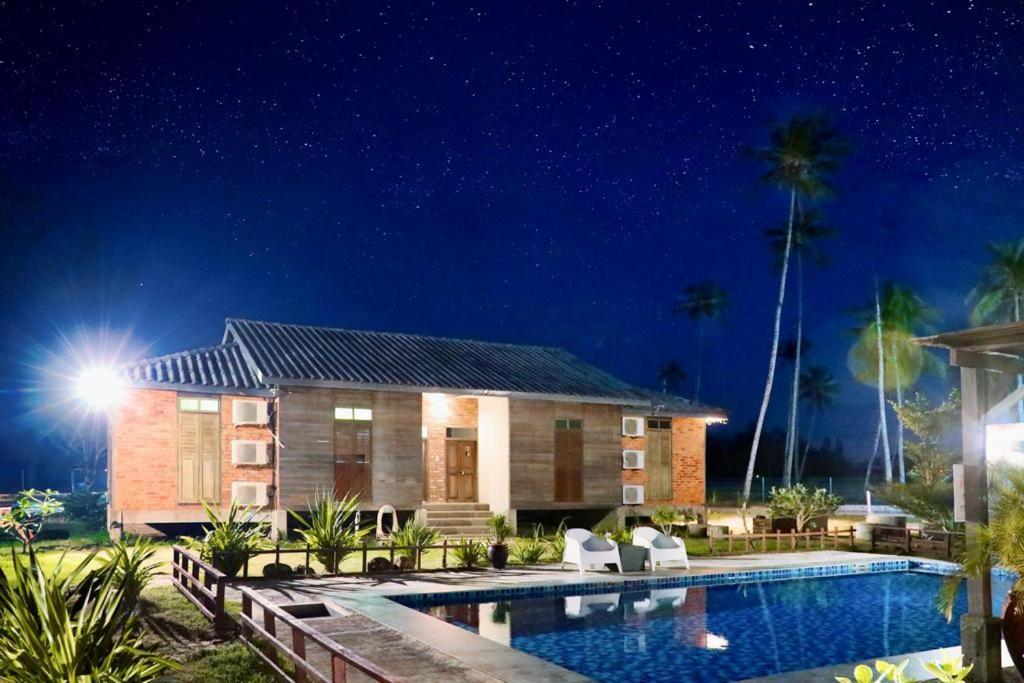 Sekepeng Penarek Kampung Penarik Exterior foto
